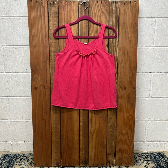 J. Crew Tops - J. Crew size extra small pink tank top